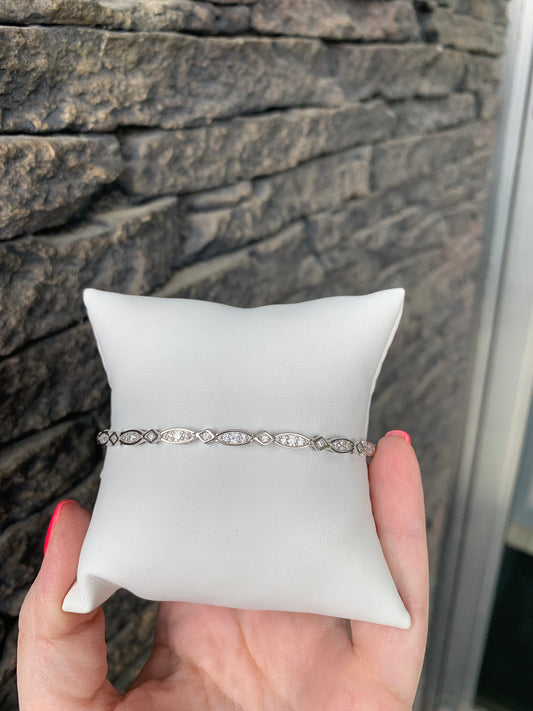 Marquise and Diamond Shaped Bracelet SS